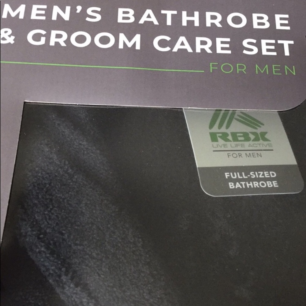 RBX Bathrobe And Grooming Set - Picture 7 of 9